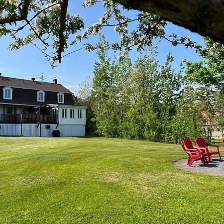Petite Plaisance Appartements La Malbaie Luaran gambar