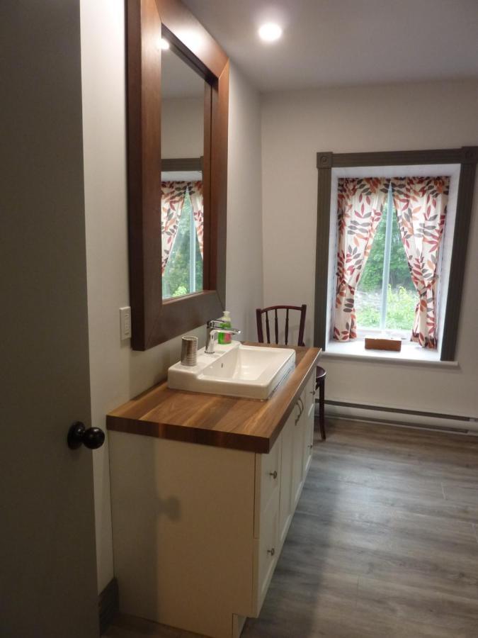 Petite Plaisance Appartements La Malbaie Luaran gambar