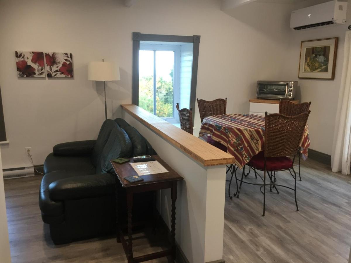Petite Plaisance Appartements La Malbaie Luaran gambar